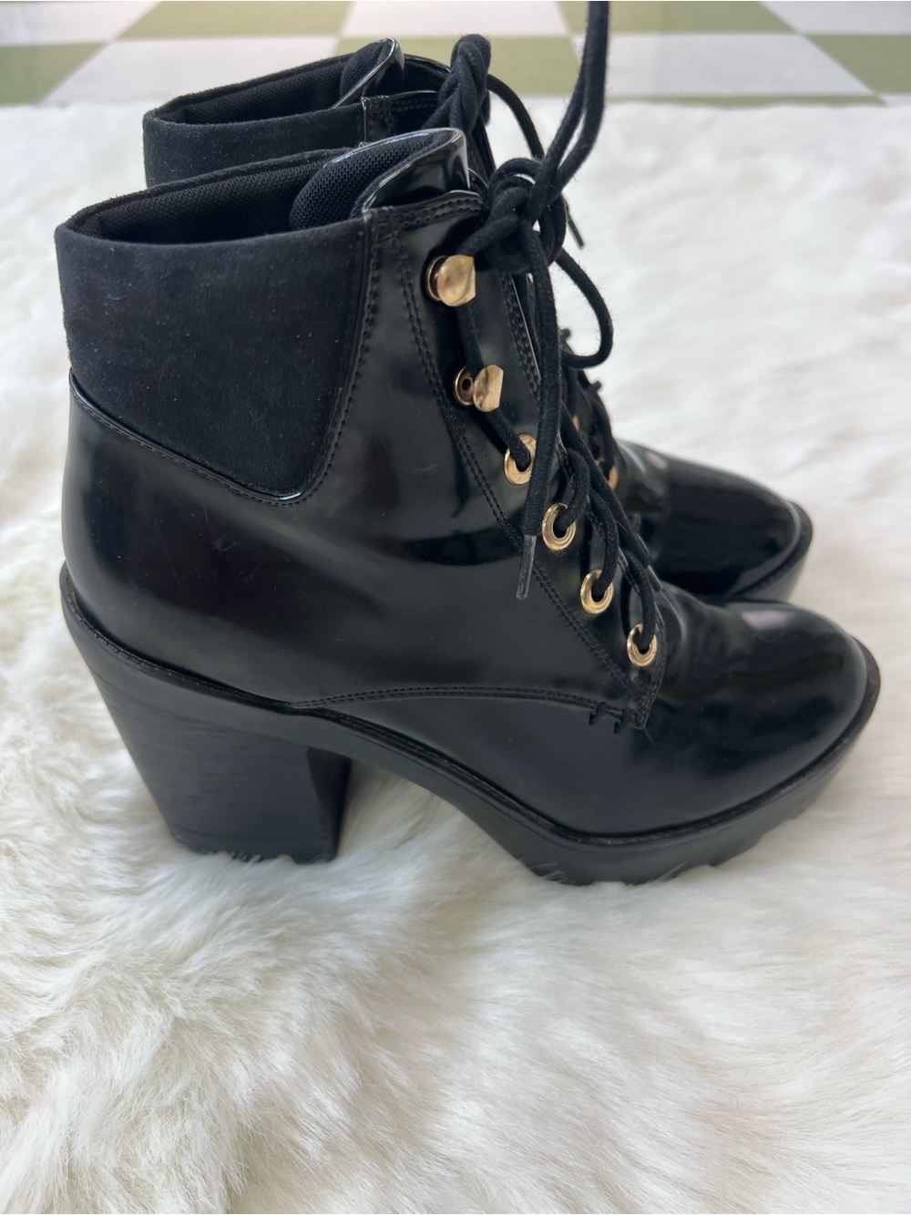 Y2K Aldo Black Patent Lace-Up Platform Boots  Funky W size 9